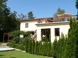 Vacation home near Budapest, ideal for Hungaroring，位于勒亚尼法鲁的酒店