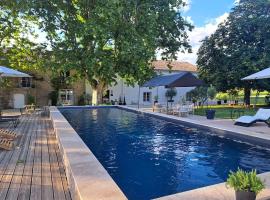 Hôtel Le Cottage de Sophie，位于Valernes的酒店