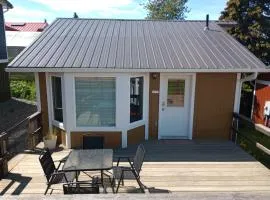 Sky Harbor Cabin - Homer Seaplane Base