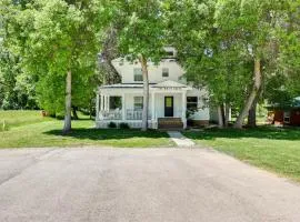 Home Near Downtown and Spearfish Canyon!