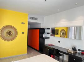 Blue Shades Hotel，位于比萨的酒店