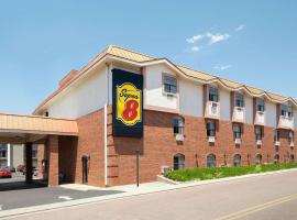 科罗拉多斯普林斯/阿法地区速8酒店，位于科罗拉多斯普林斯的酒店