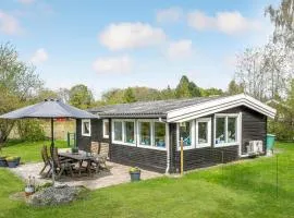 Stunning Home In Eskebjerg With Kitchen