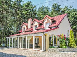 Nice Home In Solec Wlkp, With Wifi，位于Sulęcinek的酒店