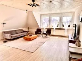 Loft 16 Weyhe - Self Check-In, Smart TVs, WLAN, kostenloser Parkplatz