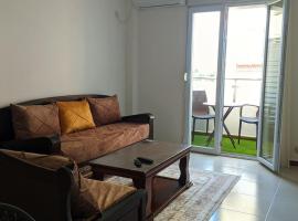 Appartement d'été F2 pour familles，位于布米尔达斯的酒店