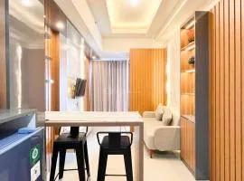 Modern Designed 2BR at Vida View Makassar Apartment By Travelio