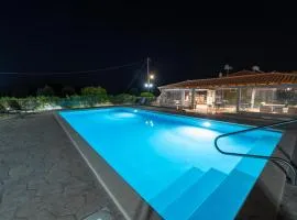 Spedion Villa - Near to sea villas with heated swimming pool