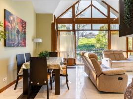 Llanes Porrua Valparón 6PAX，位于Porrúa的酒店