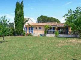 Awesome Home In Saint-Siffret With Wifi