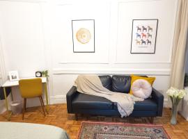 89-2R 1BR Upper East Side，位于纽约的酒店