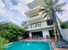 Thalangama Lakeview Lodge，位于巴塔拉穆拉的木屋