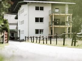 Lebe' scharnitz，位于斯卡尔尼茨的酒店