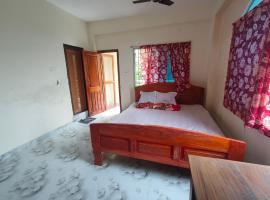 Radha Gopikanta Guest House - a family Homestay near Iskcon Mayapur，位于mayapur的酒店