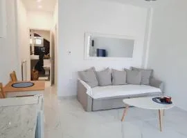 House B Diavata, Thessaloniki