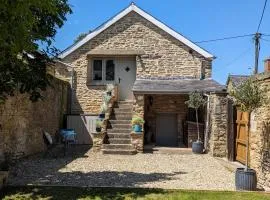 Charming Cotswolds Barn Conversion