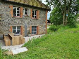 Le Montaurier，位于Combrailles的酒店