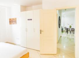 Accra Luxury Apartments at Clifton Place，位于东勒贡的酒店