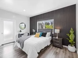Stylist Home In Convenient Location!