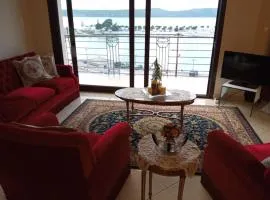 Pylos before midnight