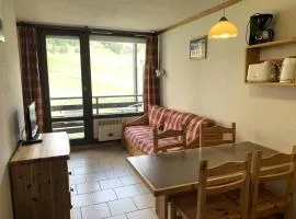 Résidence Villaret - Studio cabine 4 personnes avec vue sur les pistes MAE-5014
