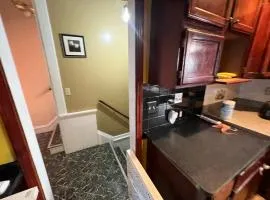 Stay with Jay - Segunda Room