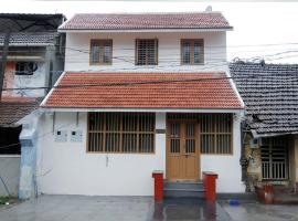 Agraharam home stay - Advaitham，位于帕拉克卡德的酒店