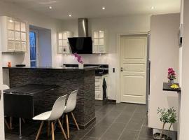 Ferielejlighed i landlige omgivelser，位于瓦埃勒的酒店