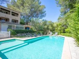 Studio Les cyclamens- Les Ecureuils