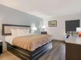 Quality Inn Jacksonville near Camp Lejeune