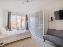 Homeby, Savena Terrace Apartment