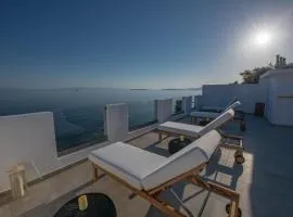 Flisvos Beachfront Apartments