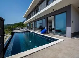 Luxury Villa The View in Opatija - for 12 people with incredible sea view & wellness