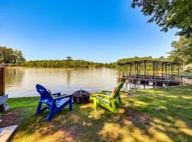 Waterfront Lake Hamilton Vacation Rental with Dock!