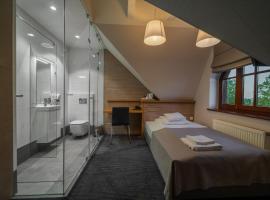 Hotel Salve，位于Głogówek的酒店