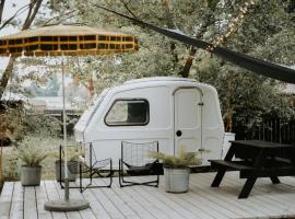 Szumlisko Glamping N1，位于Szumlin的酒店