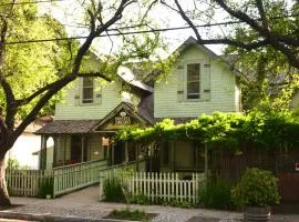 San Luis Obispo Hostel