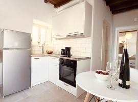 Magnolia Apartment，位于Kóstos的酒店