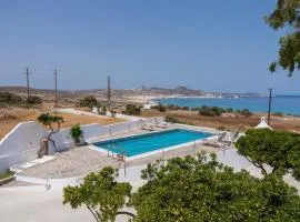 Kanelis Studios & Suites