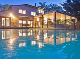 Chilled Lifestyle - huge home，位于黄金海岸的酒店