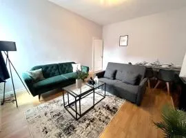 Gorgeous 2 Bedroom Apartment