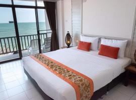 Sea Memories White Sand Beach Hotel，位于华欣华欣机场 - HHQ附近的酒店