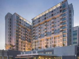 CLARO Makassar Hotel & Convention，位于马卡萨的带按摩浴缸的酒店