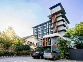 B2 Lampang City Boutique & Budget Hotel