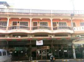 Souvanna Hotel