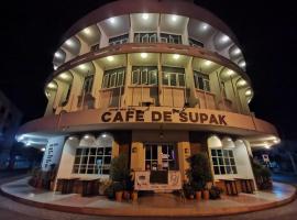 Supak Hotel，位于加拉信的酒店