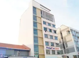 BudgetOne Hotel