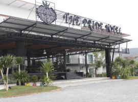 The Pride Hotel At Laemsing，位于尖竹汶的酒店