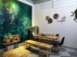 Flower Hostel