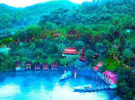 Bastianos Lembeh Dive Resort，位于Bitung的酒店